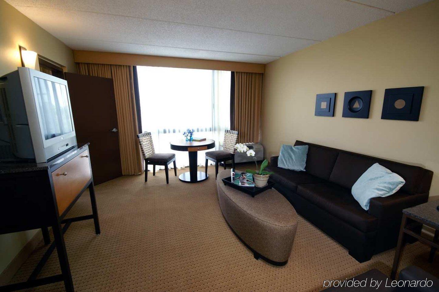 Hotel Doubletree By Hilton Chicago - Arlington Heights Pokoj fotografie